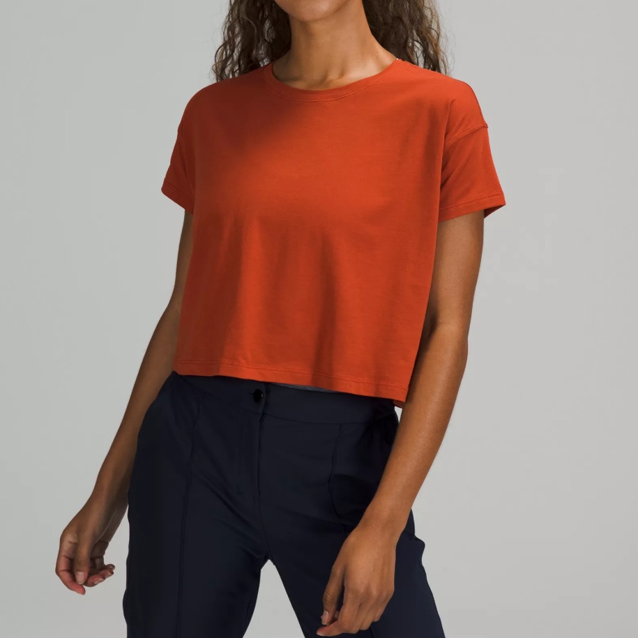 Lululemon Cropped Tee In A Burnt Orange Color
